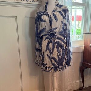 Luxxel Blue and White Patterned Blouse